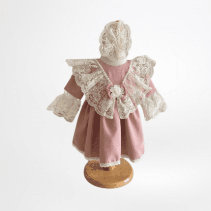 embroshop.ro-botez-hainute-botez-rochite-botez-rochita-iris-pentru-botez-roz-2-piese-1.png