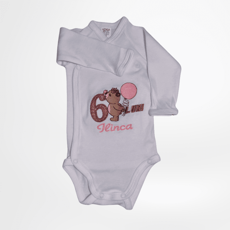 embroshop.ro-bebe-si-copii-seturi-personalizabil-aniversare-6-luni-body-si-prosop-din-bumbac-100-2.png
